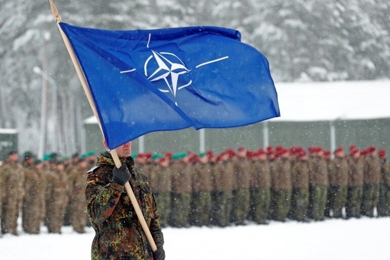NATO: Dronele rusești în spațiul aerian, inacceptabile. Aliații, uniți