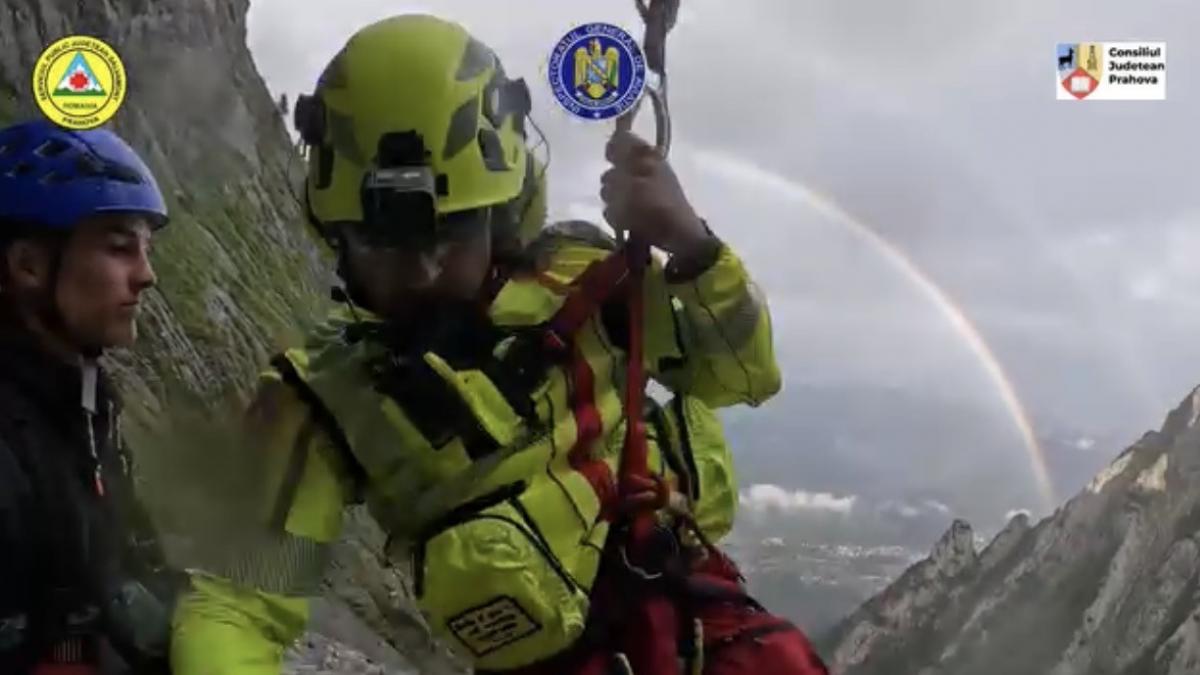 Salvamontiștii uimesc: Salvarea alpiniștilor germani în Bucegi, „ca-n Elveția”