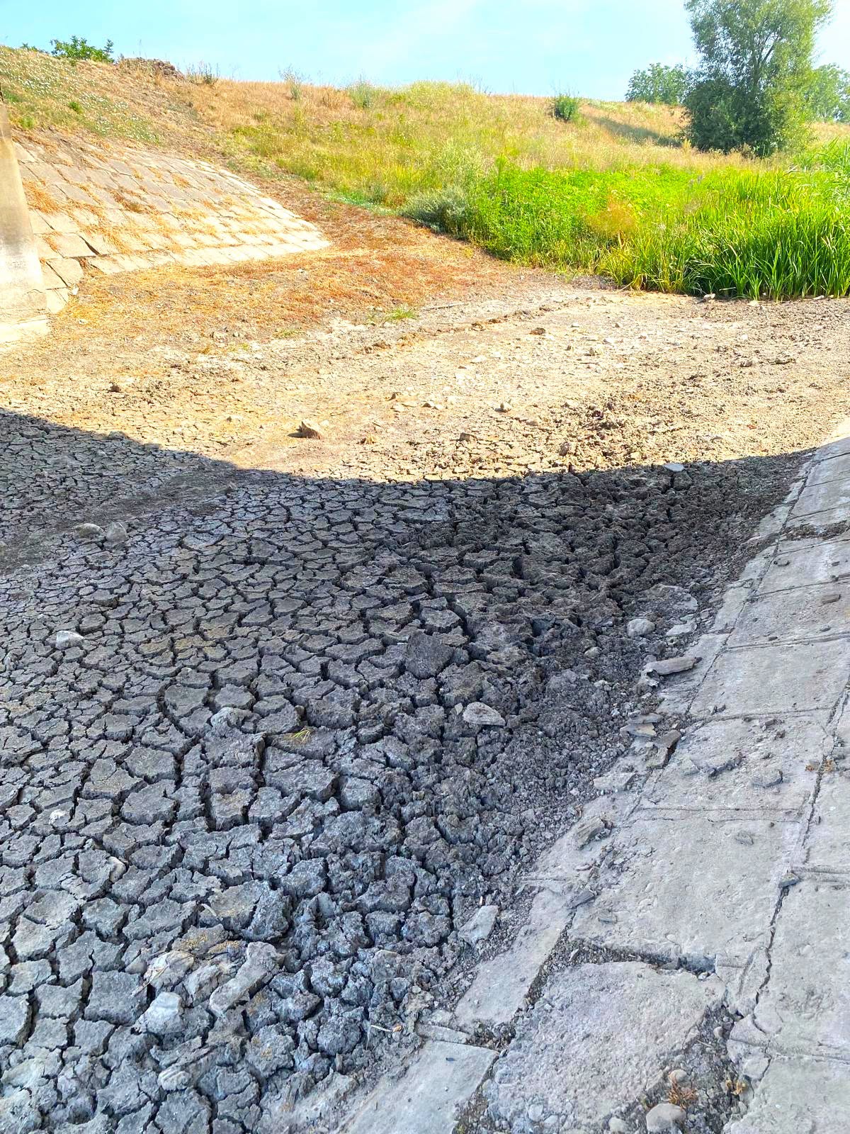 Bihor, secetă drastică: 33 de localități sub restricții de apă