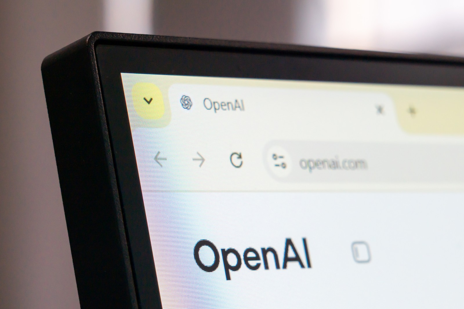 OpenAI: Noi reguli stricte pentru inteligența artificială Astra