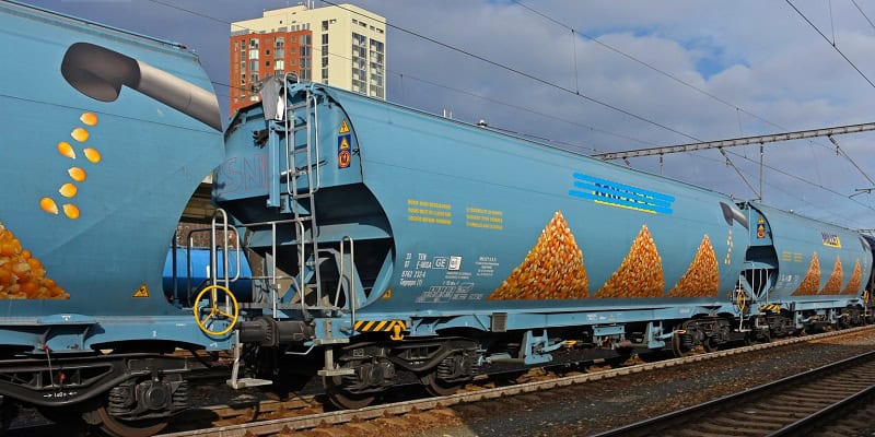 Ucraina cere UE 220 mil. € pentru fermieri, blocată de export