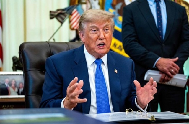 Trump lovește China: Taxe de 100% pe drone din septembrie