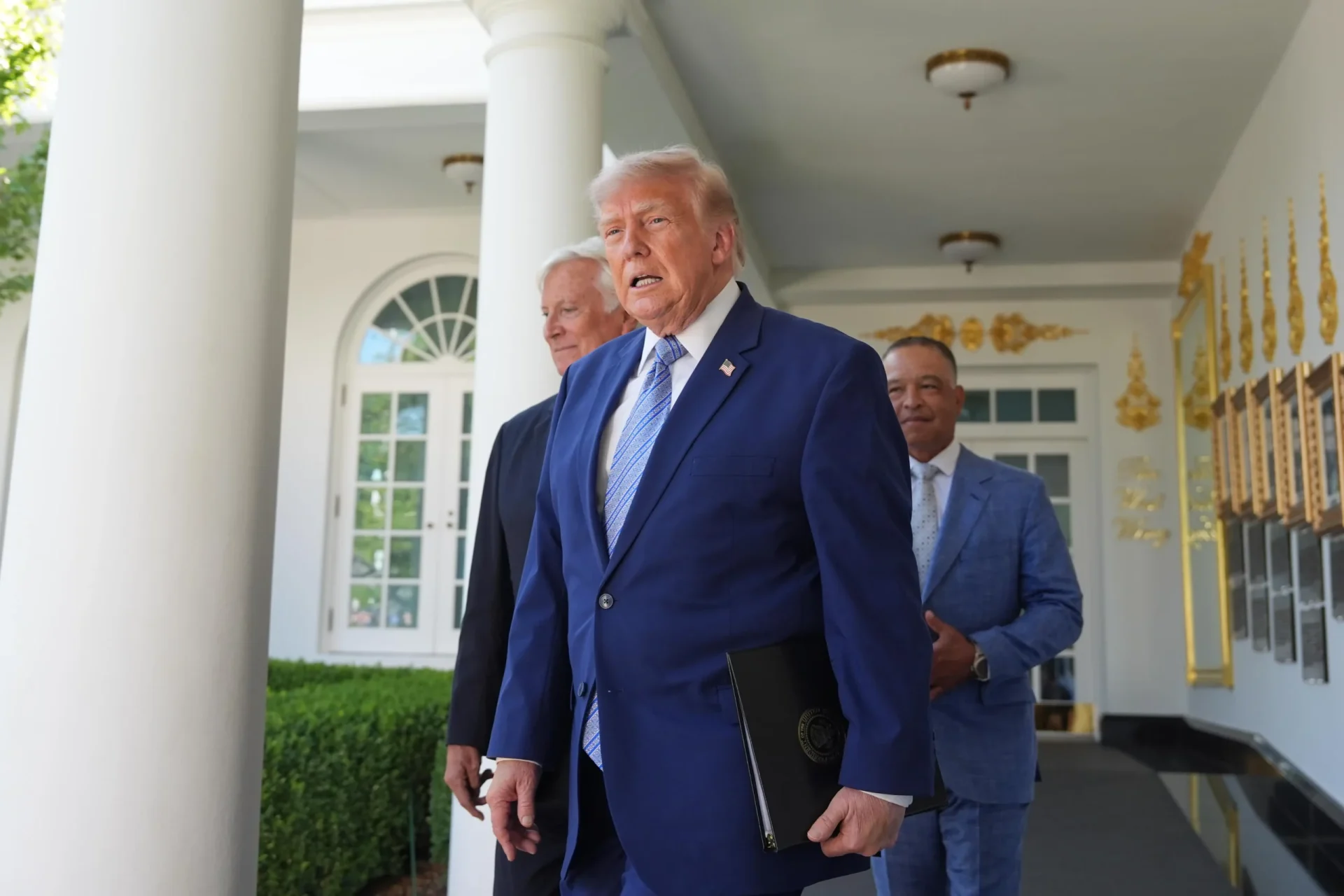 Alertă în Kosovo: Avioane de vânătoare ridicate din cauza unui eveniment cu Donald Trump