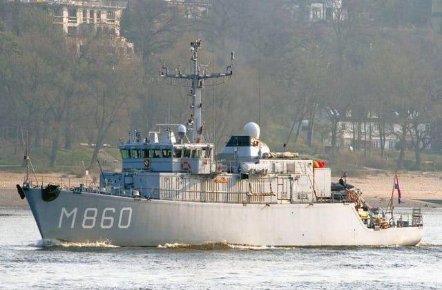 România primește nave anti-mine pentru Marea Neagră