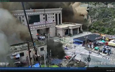 Dezastru în natură: Viitură devastatoare a ucis 100, sute lipsesc
