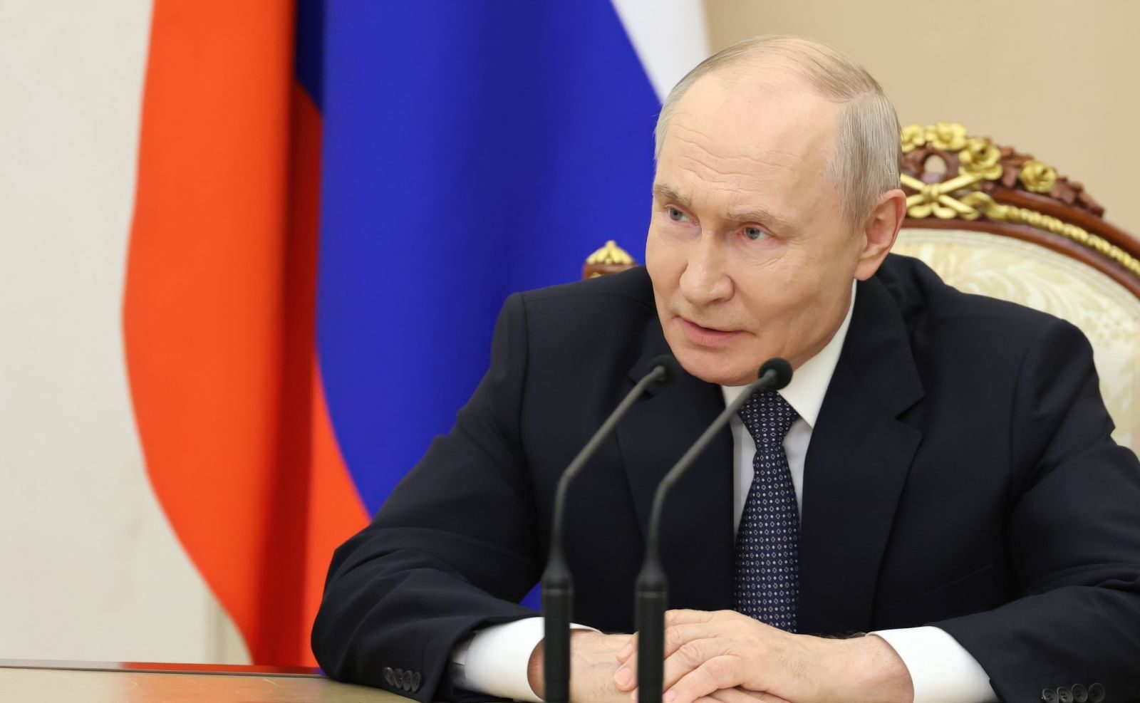 Putin dă tonul:Petrolier capturat, avertisment spre Londra