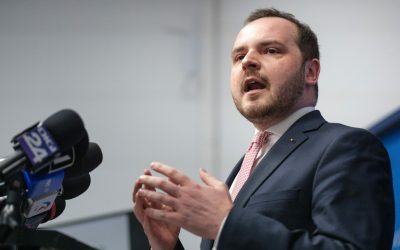 România nu poate fi blocată de ambiții politice unice