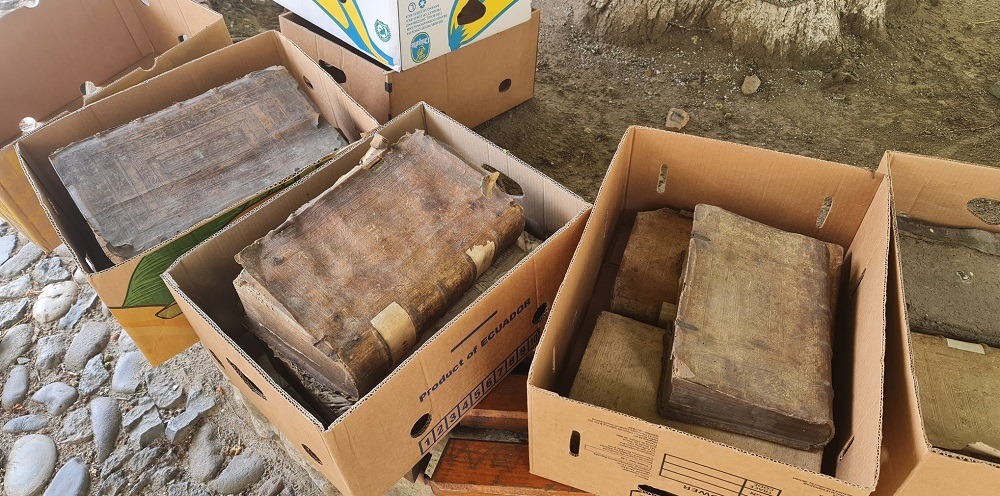 Variola ovină ascunsă în piei de manuscrise medievale