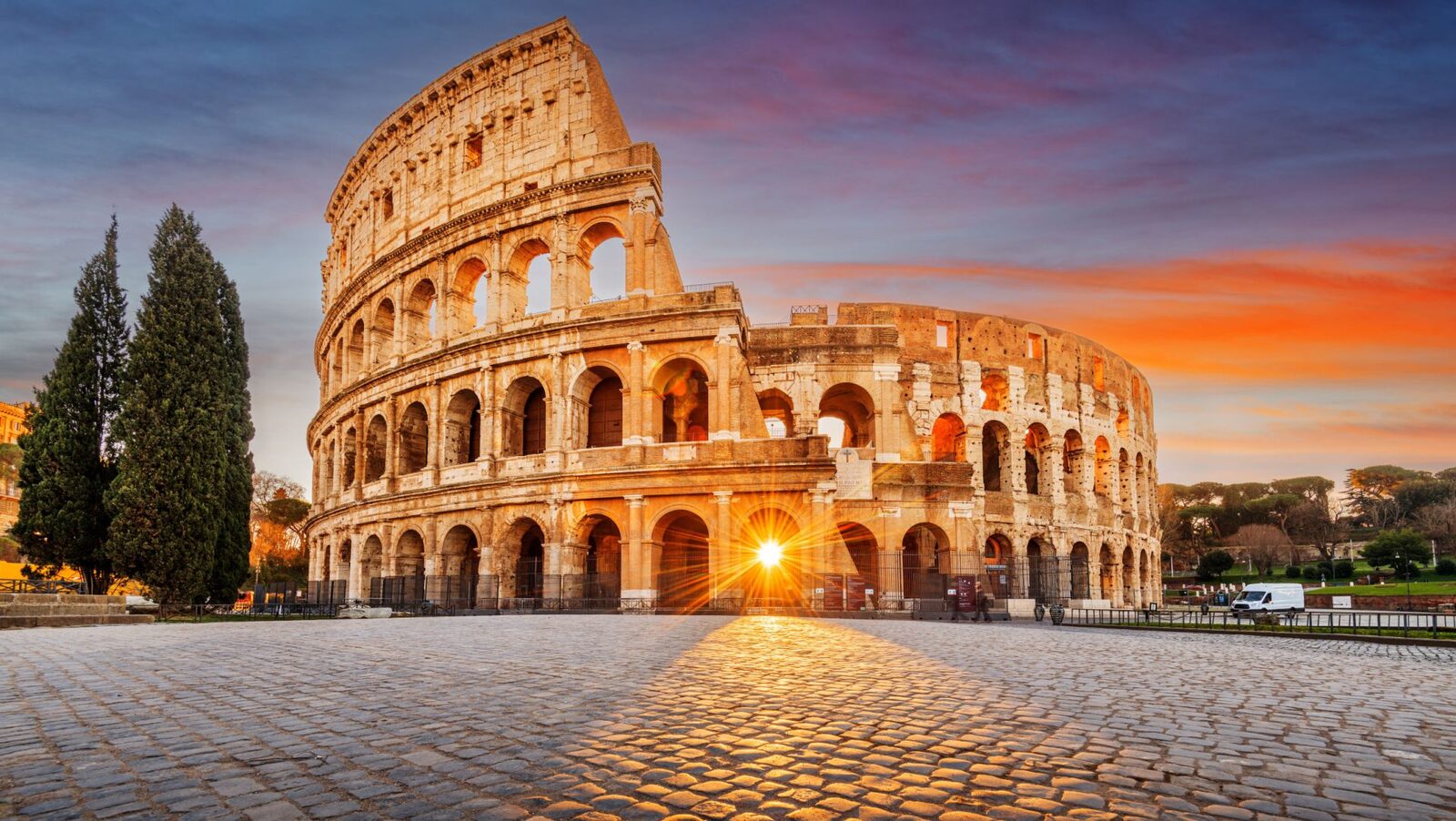 Colosseumul, închis după ani de zile. Motivul e șocant
