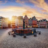 Orașul european ce cucerește topurile turistice