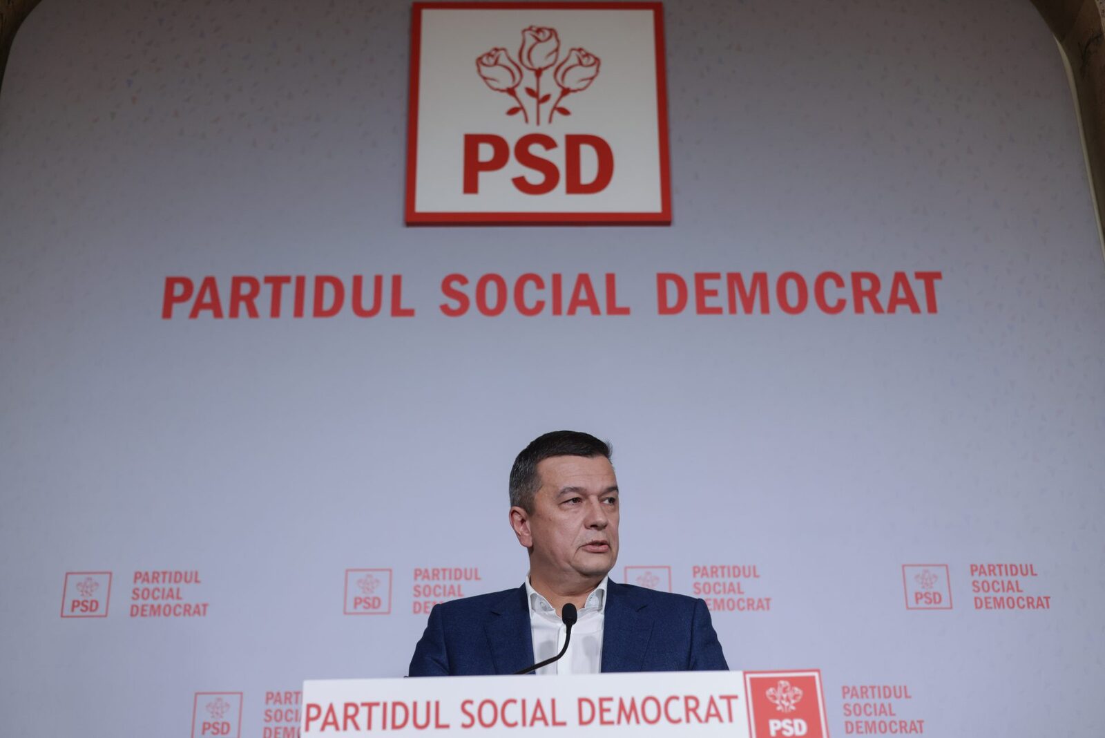Grindeanu, replică taioasă dreptei: „Vechiul reflex”