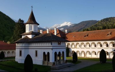Cazare la Mănăstirea Brâncoveanu: Cât costă o noapte?