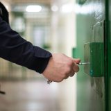 Prevenire droguri în închisori: Colaborare și studii noi