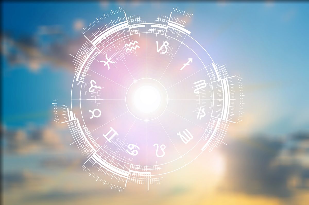 Octombrie 2026: Trei zodii, noroc maxim la bani și succes