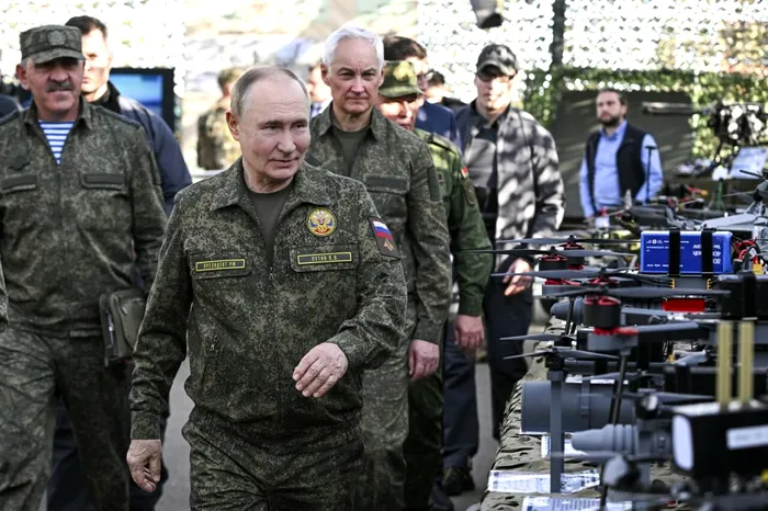 Putin recheamă rezerviști: Cât crește armata Rusiei