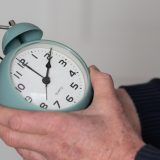 Ora de iarnă 2026: România scapă de schimbare? UE dezbate