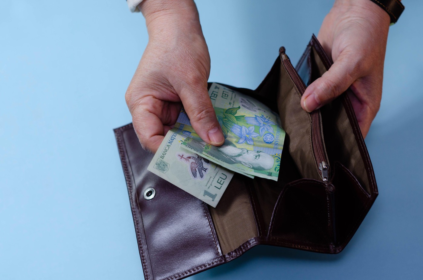 Pensie mărită: Cât câștigi cu 40 ani munciți față de 35