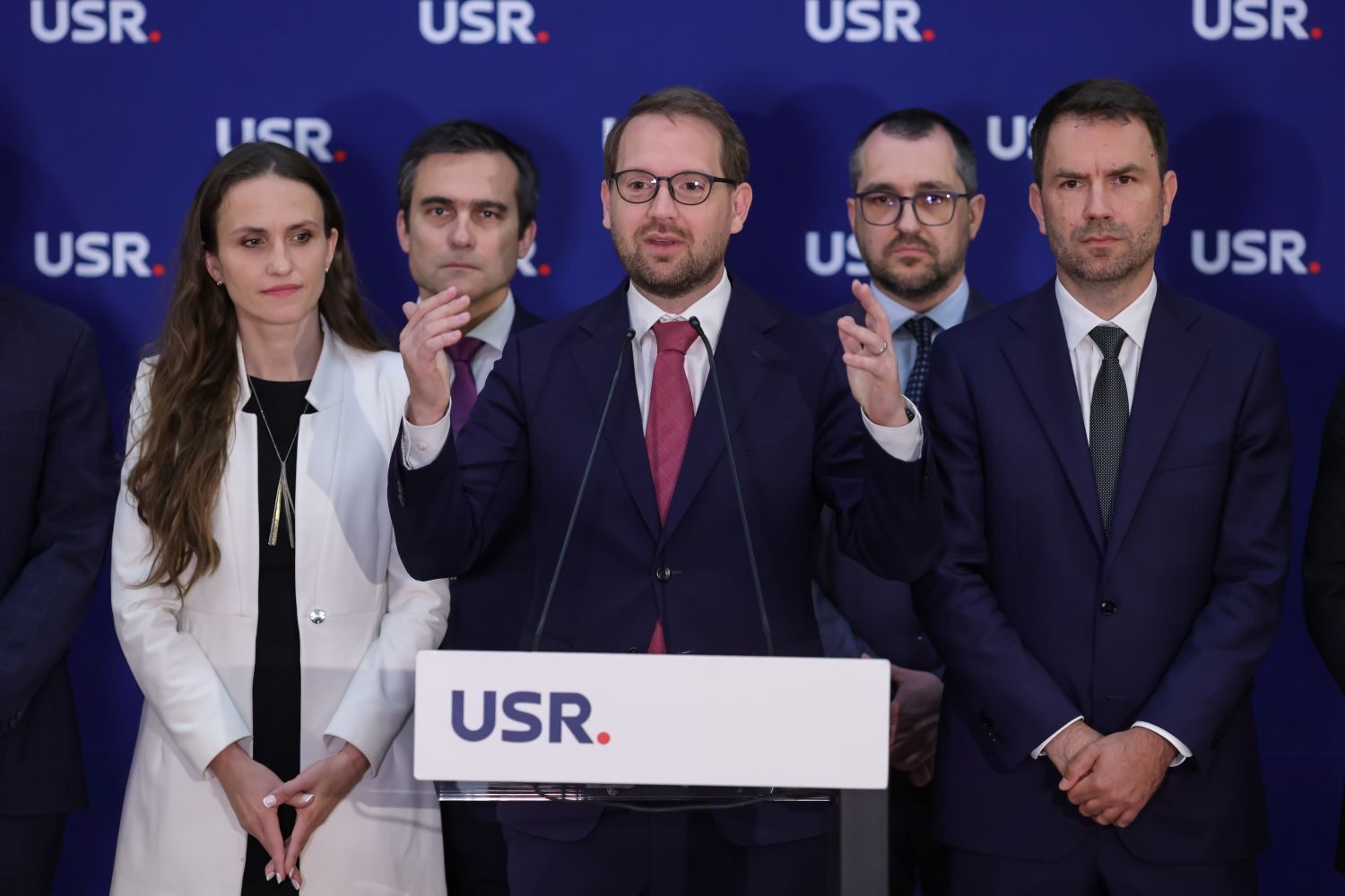 USR: Nu vom vota paravan pentru revenirea PSD la putere