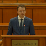 Mureșan: Partidele crizei politice au votat pentru prelungirea ei