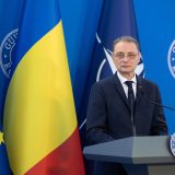 NICULESCU: Fără taxe noi, Pilonul II de pensii rămâne neschimbat
