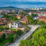 Orașele fantomă: Apartamente goale în municipii fără oameni