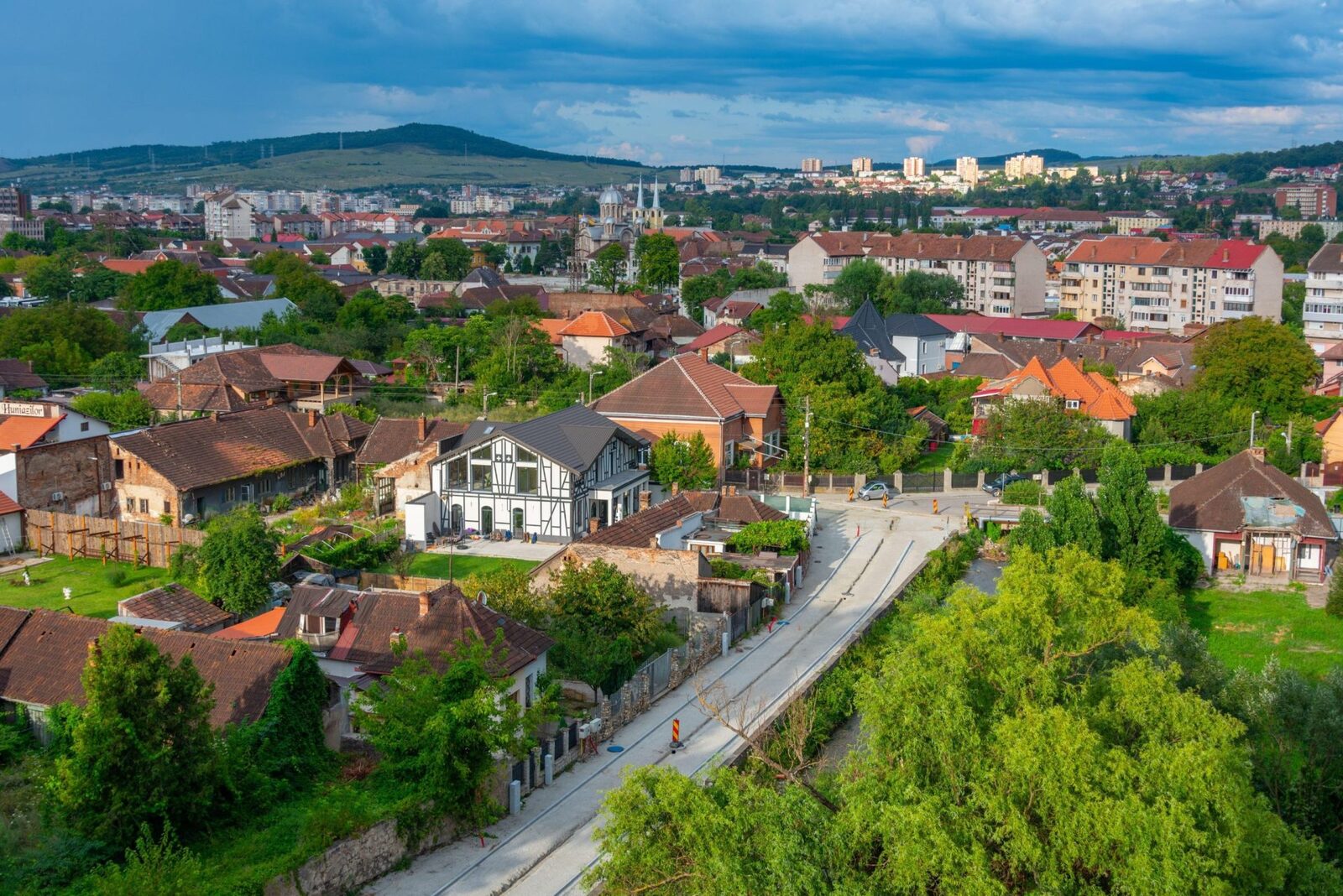 Orașele fantomă: Apartamente goale în municipii fără oameni