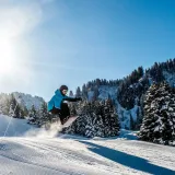 Schi de 5 stele pe buget: Sfaturi iarnă 2026