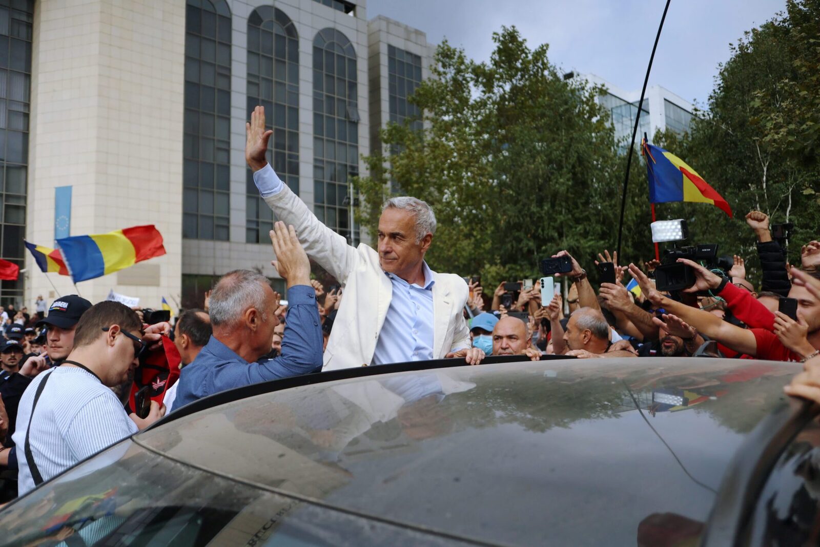 Iubire-nmiită: Răspunsul emoționant la valul de susținere