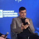 România cere ajutor: Evitați capcana Franței și SUA